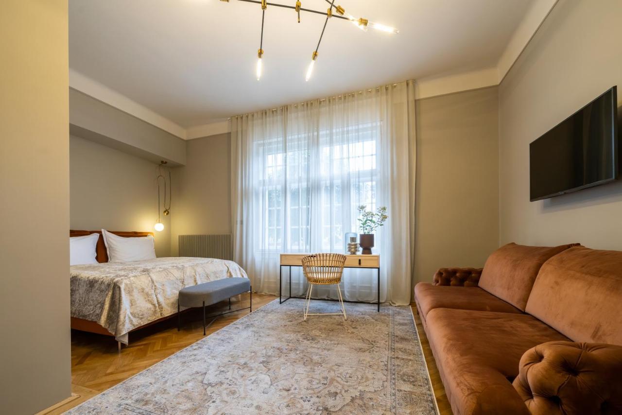 Hotel Nest Győr Exterior foto